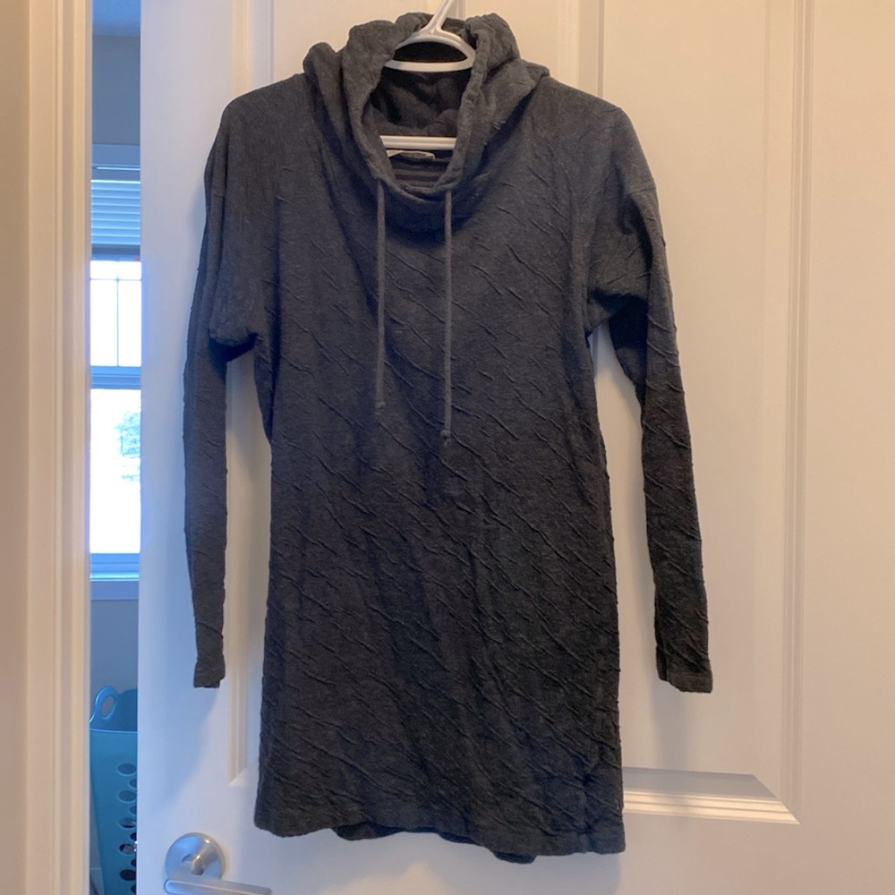 TNA Tunic Hoodie